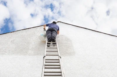 Peinture extérieure à Ferrassières — façades et ravalement